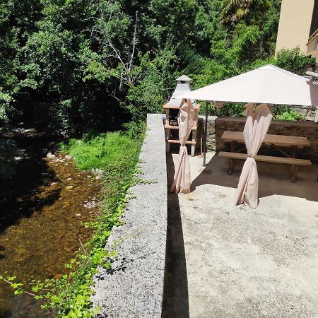 Apartamentos El Rincon De Limes Кангас дел Нарсеа Екстериор снимка