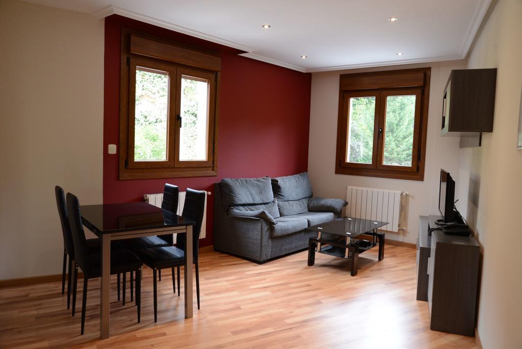 Apartamentos El Rincon De Limes Кангас дел Нарсеа Стая снимка